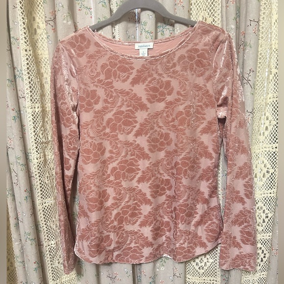 Sundance Tops - Sundance Delicate Senses Velvet Damask Top Size Small